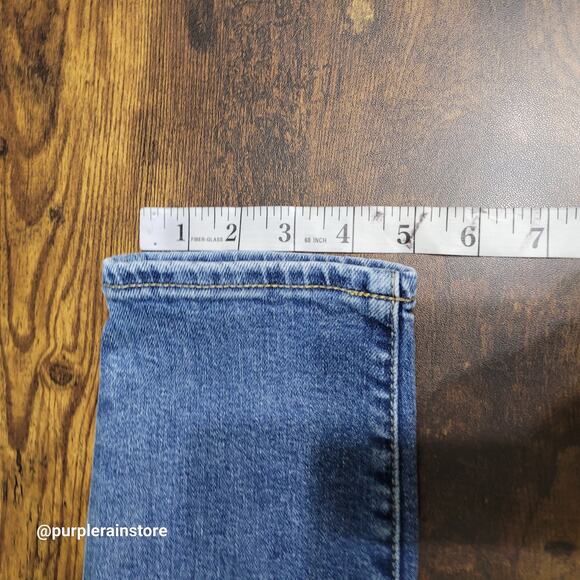 Old Navy Jeans Size 4 OG Straight High Rise Tummy Control Medium Wash - Picture 10 of 11